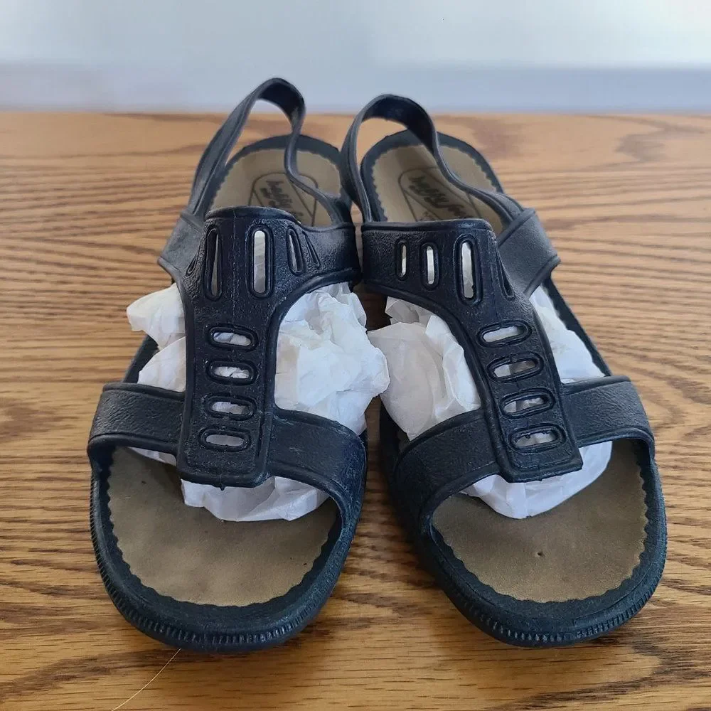 Vintage Women's Happy Feet Navy T-Strap Sandals Size 24 CM ~7 US Made Corona, CA